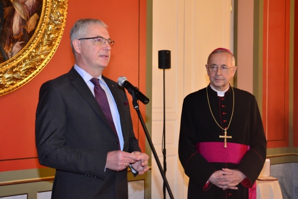 medal pro ecclesia et pontifice dla pawła wosickiego